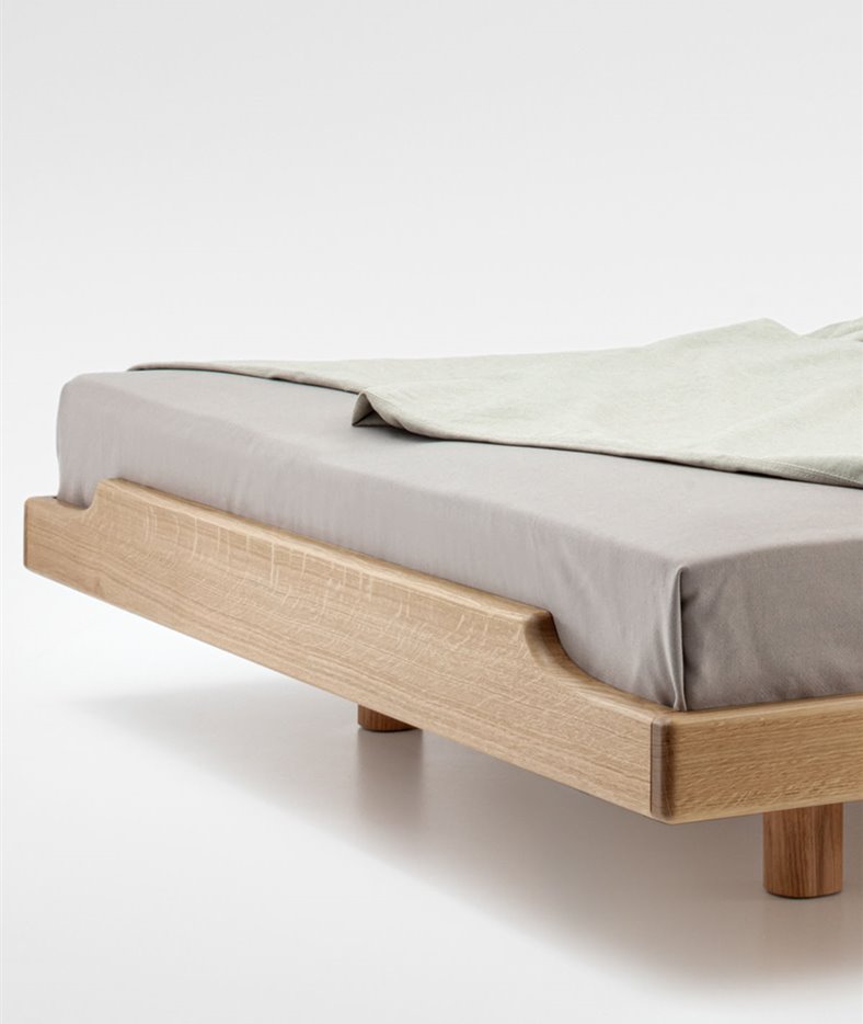 Designbed EcliarPetite BedHabits 1200x1500